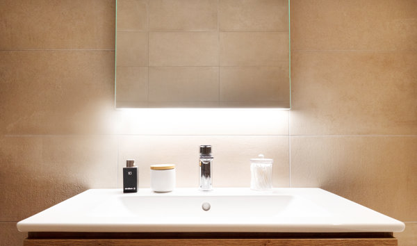 Miroir lumineux de salle de bains LED DAY